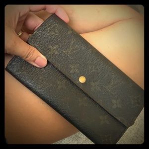 Louis Vuitton monogram Sarah wallet long
